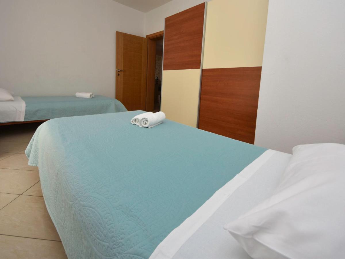 Apartment Tanja By Interhome มาสเลนีซา ภายนอก รูปภาพ