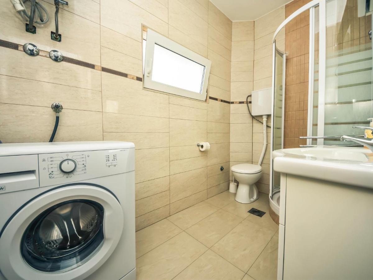 Apartment Tanja By Interhome มาสเลนีซา ภายนอก รูปภาพ