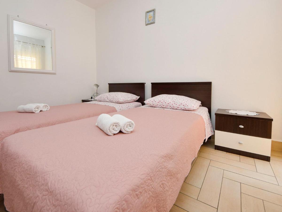 Apartment Tanja By Interhome มาสเลนีซา ภายนอก รูปภาพ