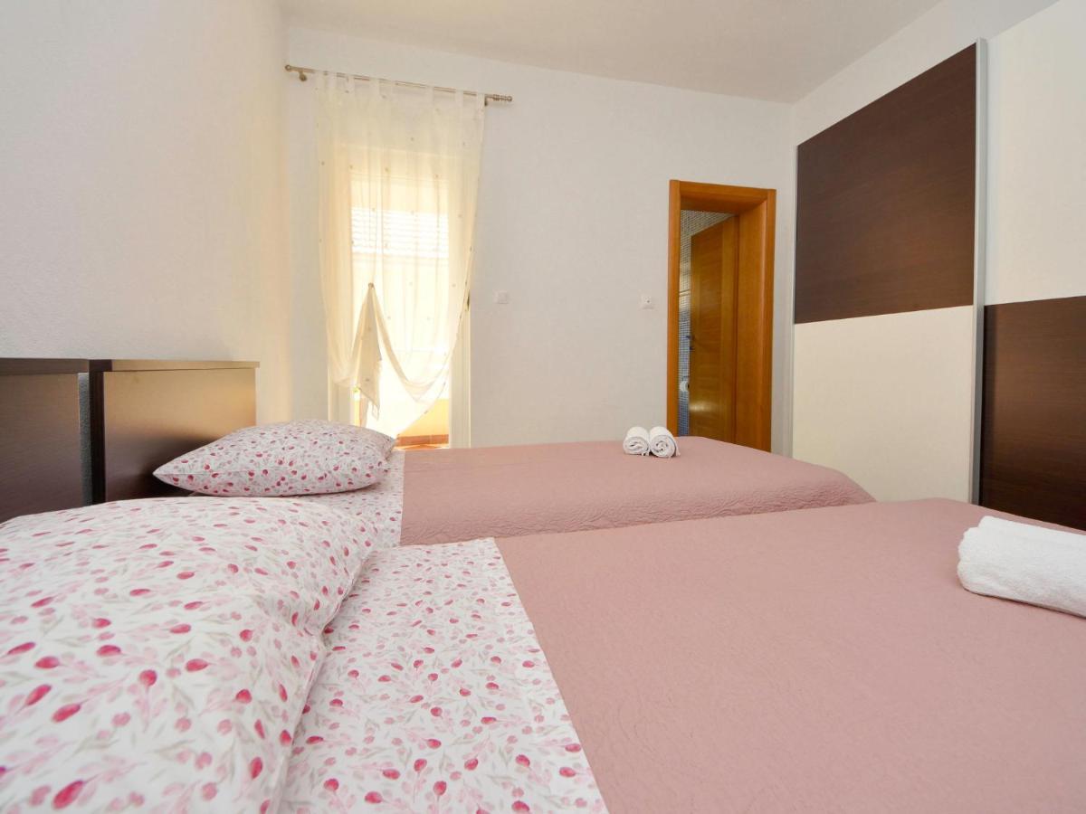 Apartment Tanja By Interhome มาสเลนีซา ภายนอก รูปภาพ